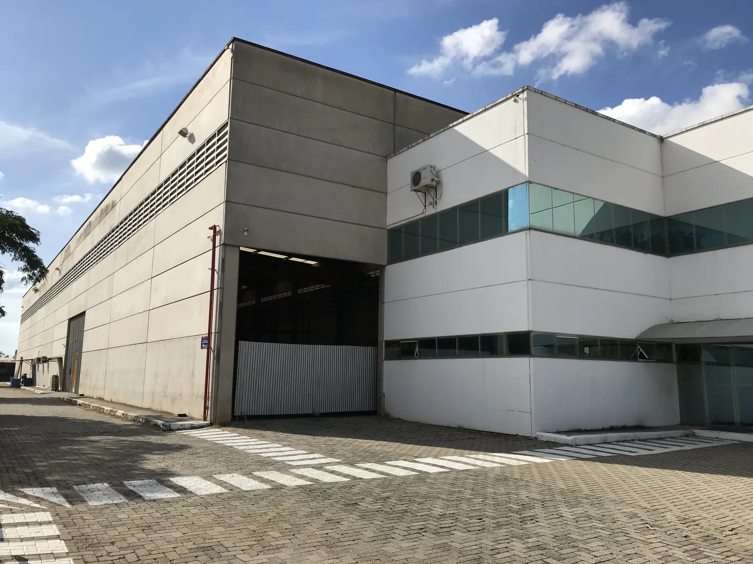 Fachada predial e comercial, projeto Vidrak